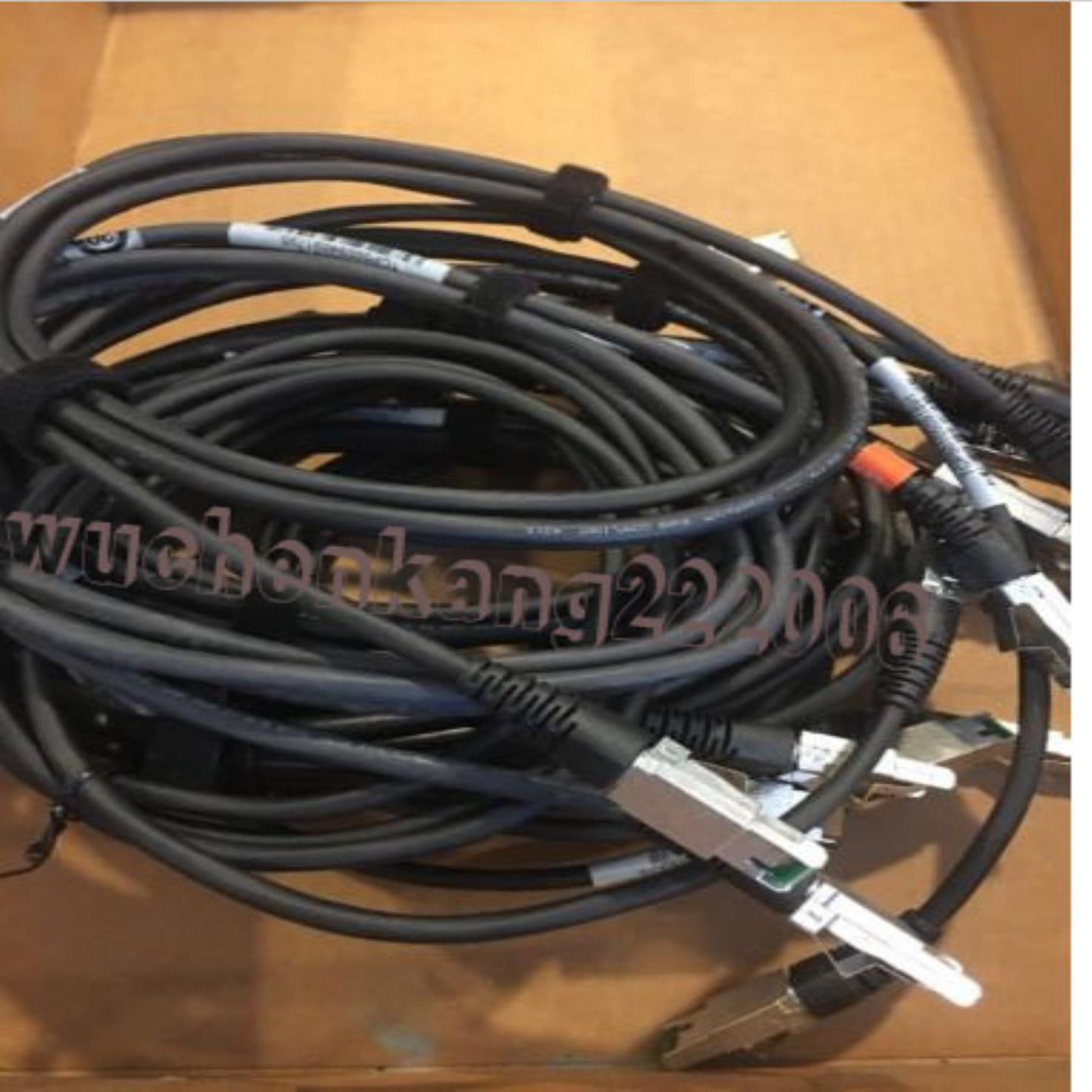 芬芳拆DellEMC HSSDC2 2M Fibre Channel Cable 038-003-509*