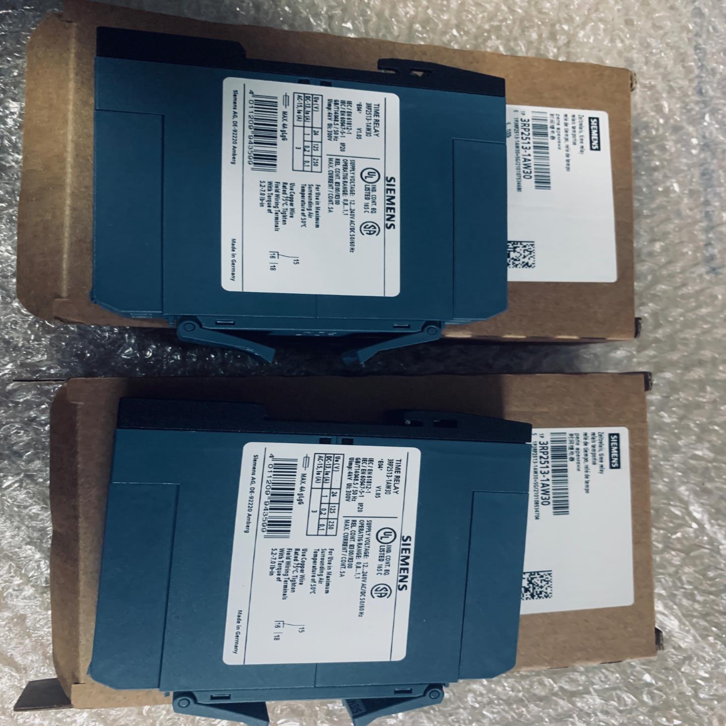 3RP2513-1AW30 两个带包装,~询价