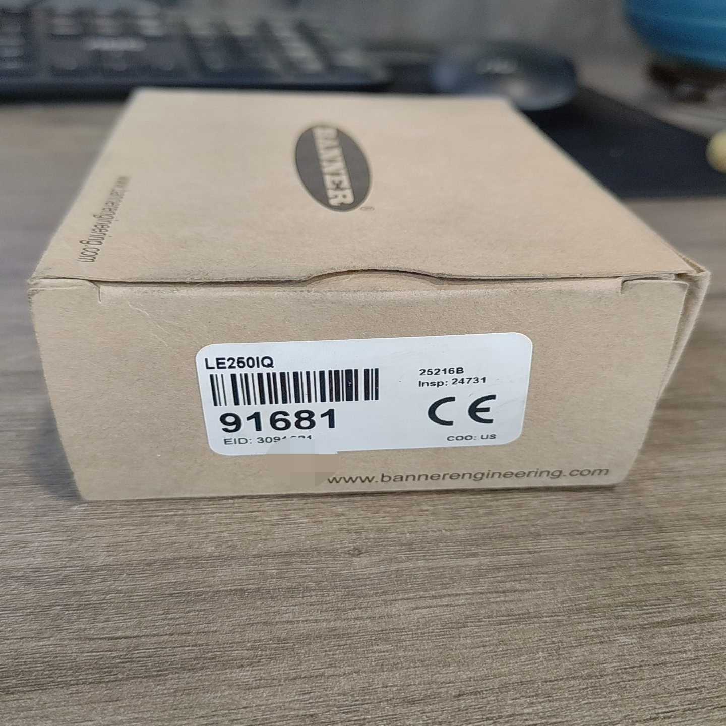 美国BANNER邦纳LE250IQ光电传感器，全新原装正品，--议价商品