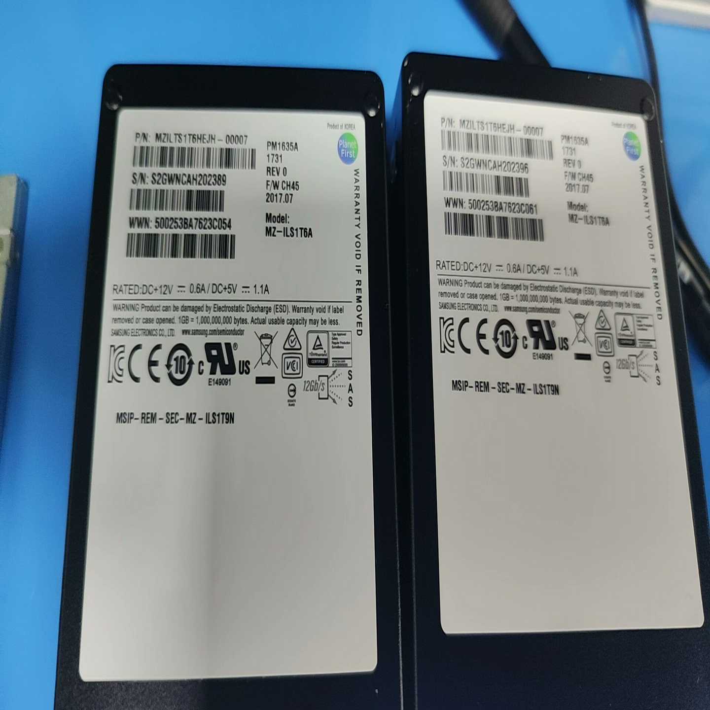 三星pm1635a零售版1.6TBSSD固态硬--议价商品