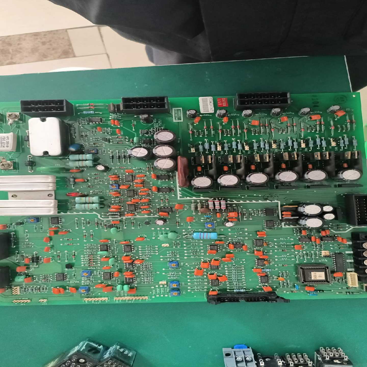 （议价）驱动板P203702B000，较好