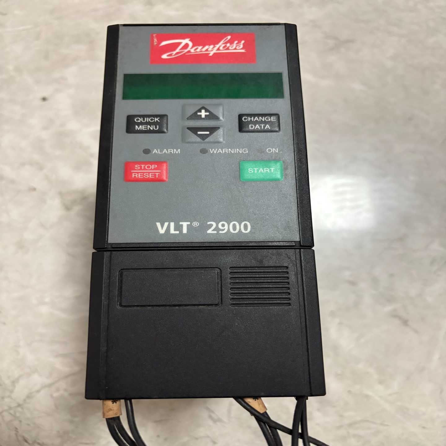 丹佛斯变频器29001.5kwVLT2915PT4B20--议价商品