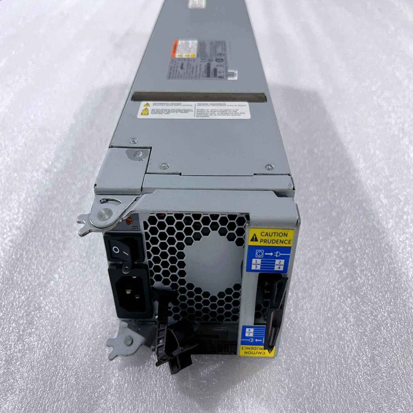 NetAppX518A-R6HB-PCM01-580-AC(亚飞商行）