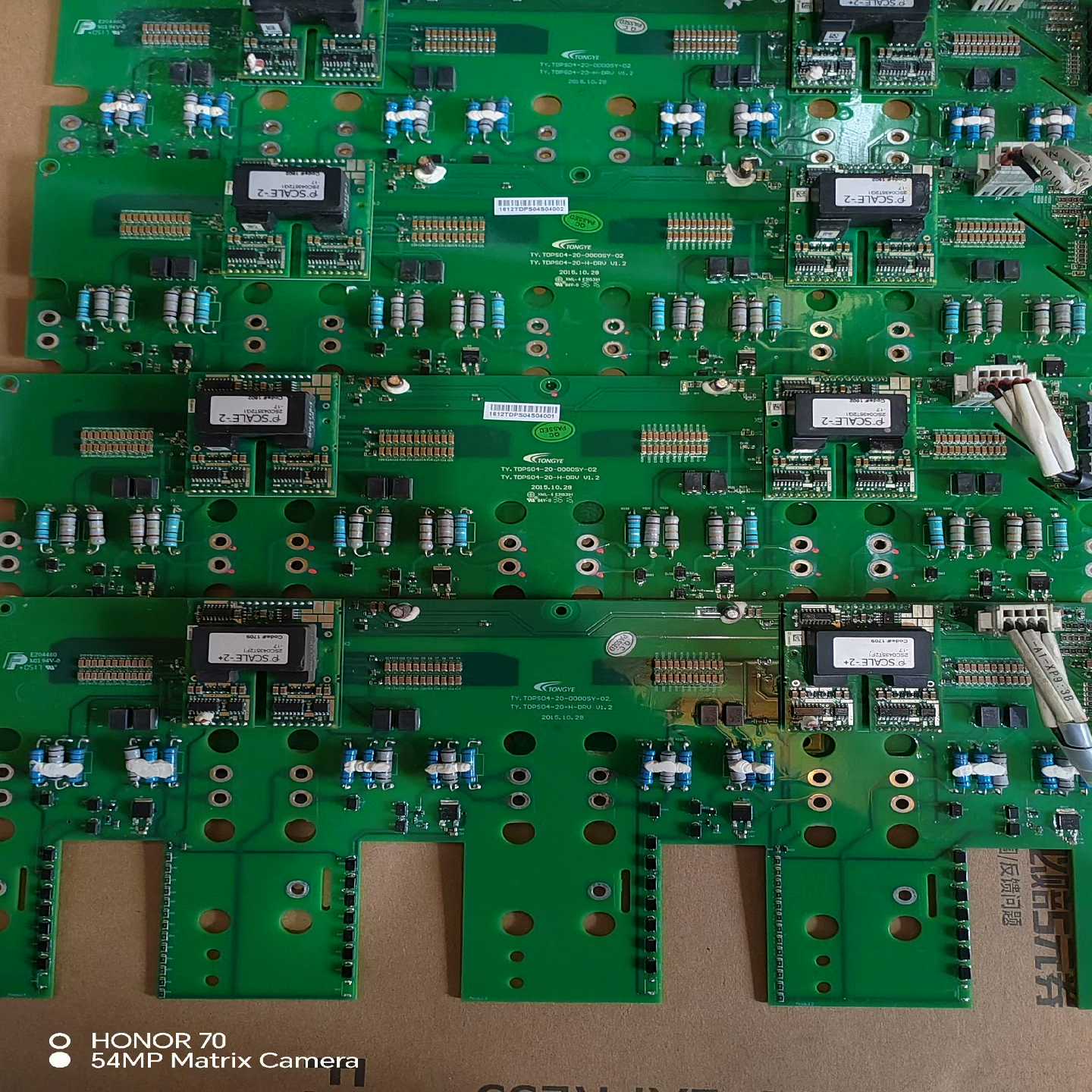 FF1400R12IP4电源驱动模块~询价