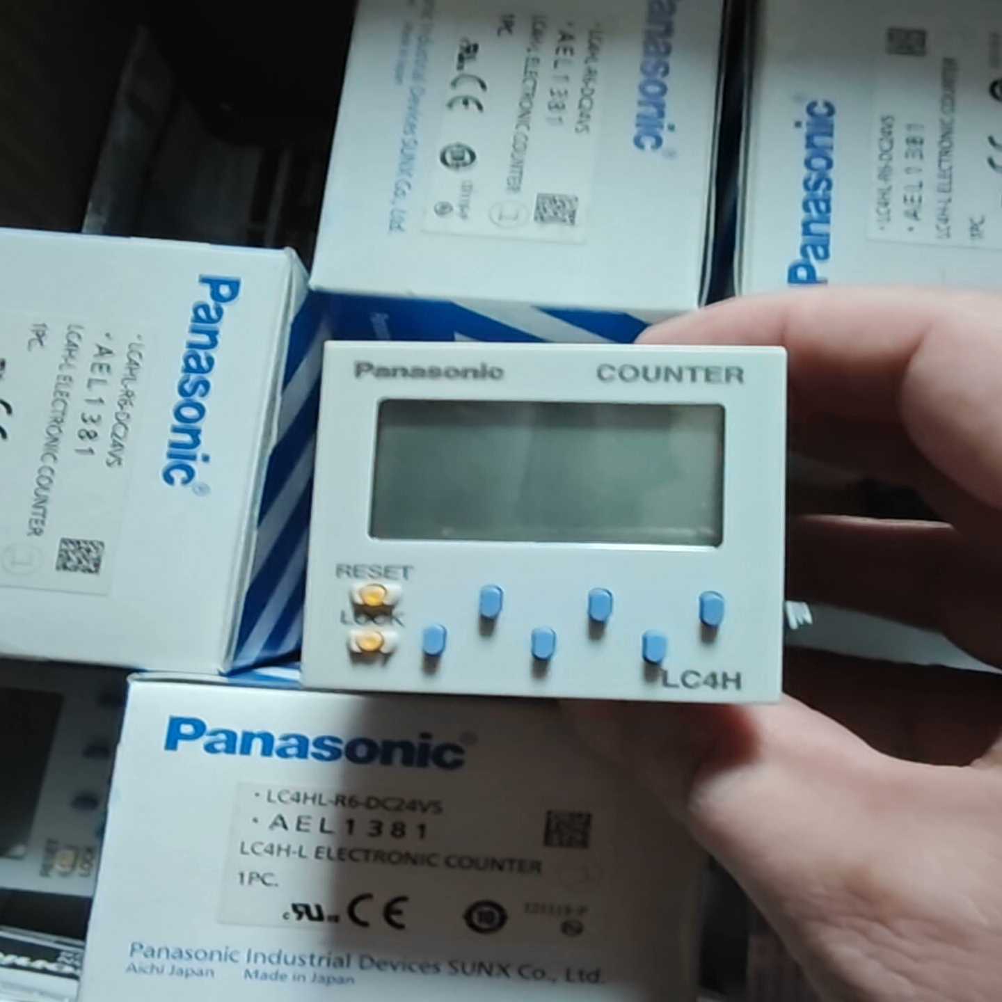 【议价】AEL1381,Lc4HL-R6-DC24VS，适用