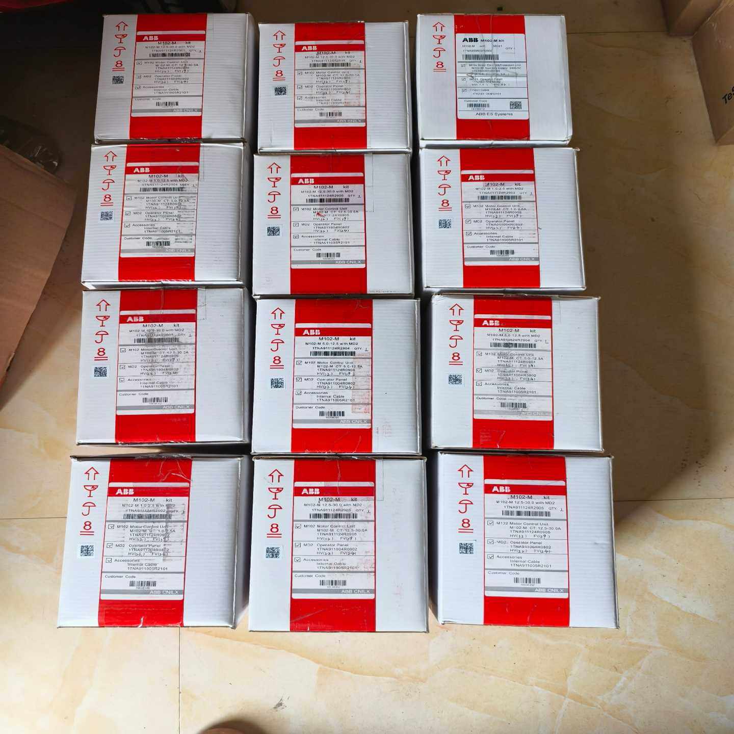 议价ABB 智能控制器 M102-M 电机控制保护单元 5.0-