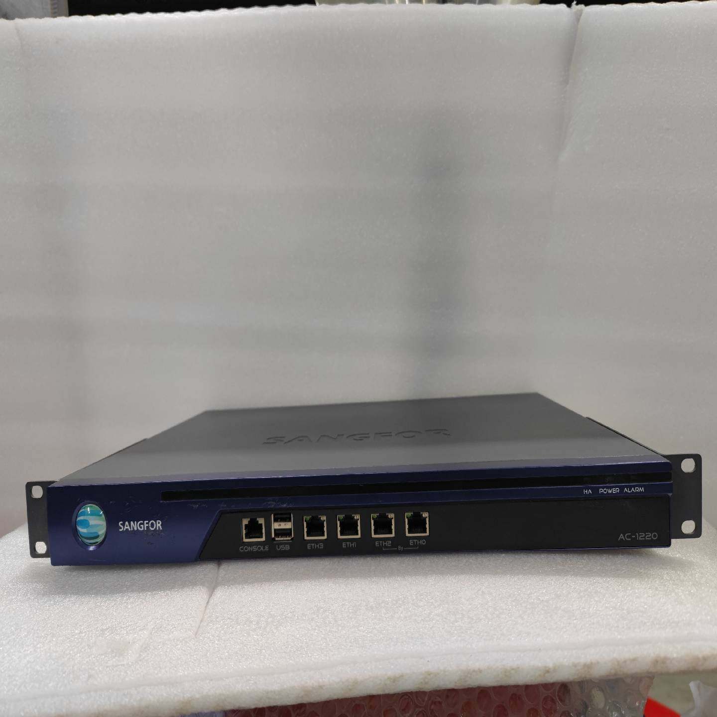 sangfor深信服AC1220，上网行为管理。原装无拆修，--议价商品