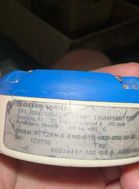 霍尼韦尔STT25H温度变送器，型号STT3000，有划痕--议价商品