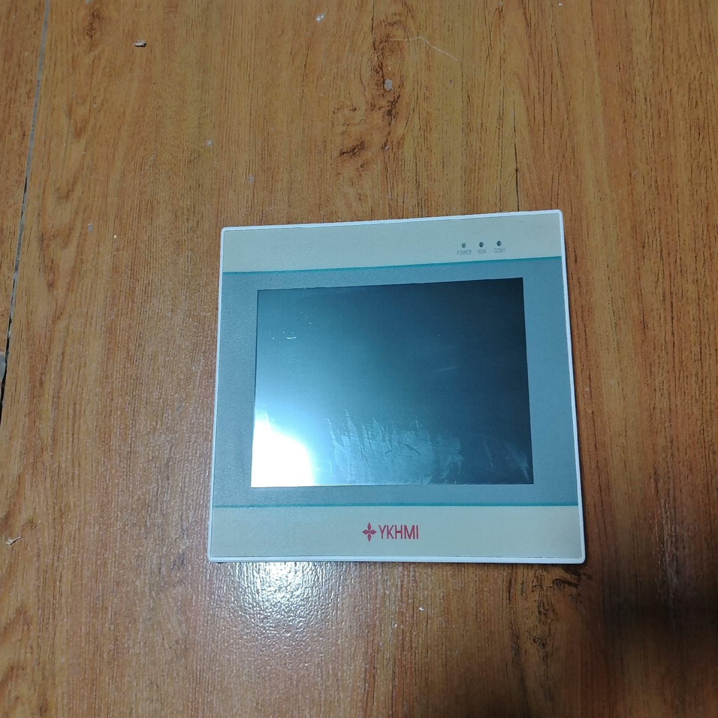 询价~中达优控触摸屏FE700QA,功能正常,为实图