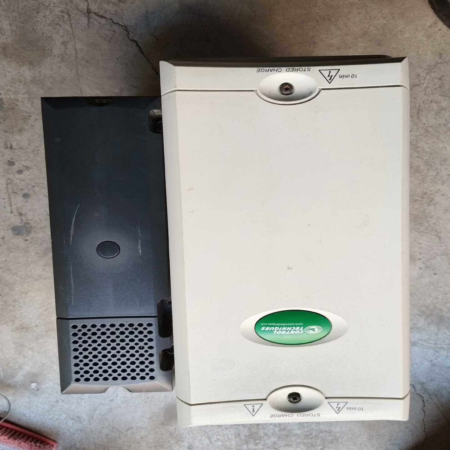 议价艾默生CT变频器可控整流单元SPMC2402包功能正常实物图