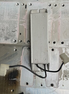 寻IABB变频器E32927265W27RJ启动电阻