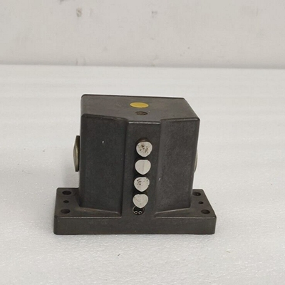 EUCHNERGSXF04D12-516多限位开关GSBF04D12-516