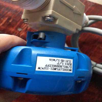 流量计OVAL奥巴尔流量计FLM21－15PCW成色如图--议价商品
