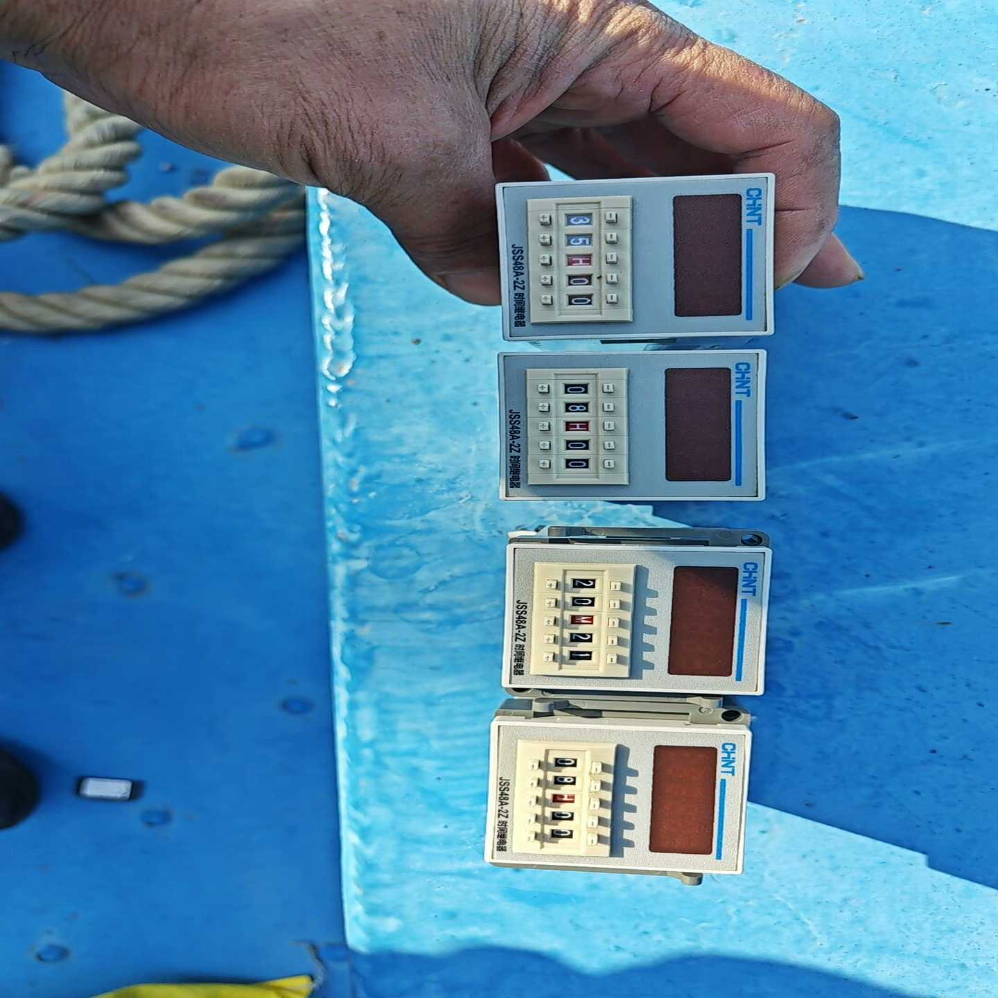 正泰JSS48A2Z时间继电器，共4只，图片即为实物拍摄，--议价商品