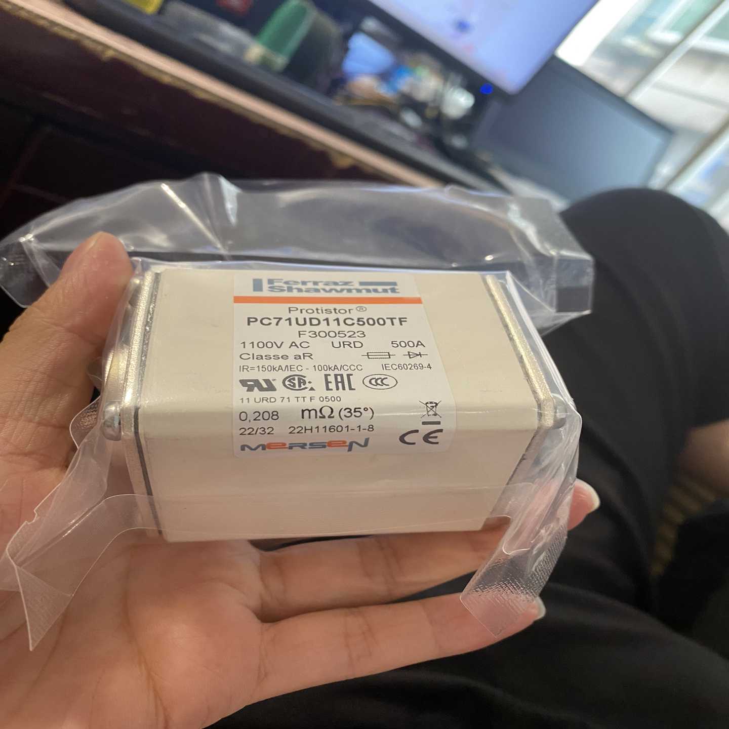 FERrazshawmut模块熔断器PC71UD11C50询价