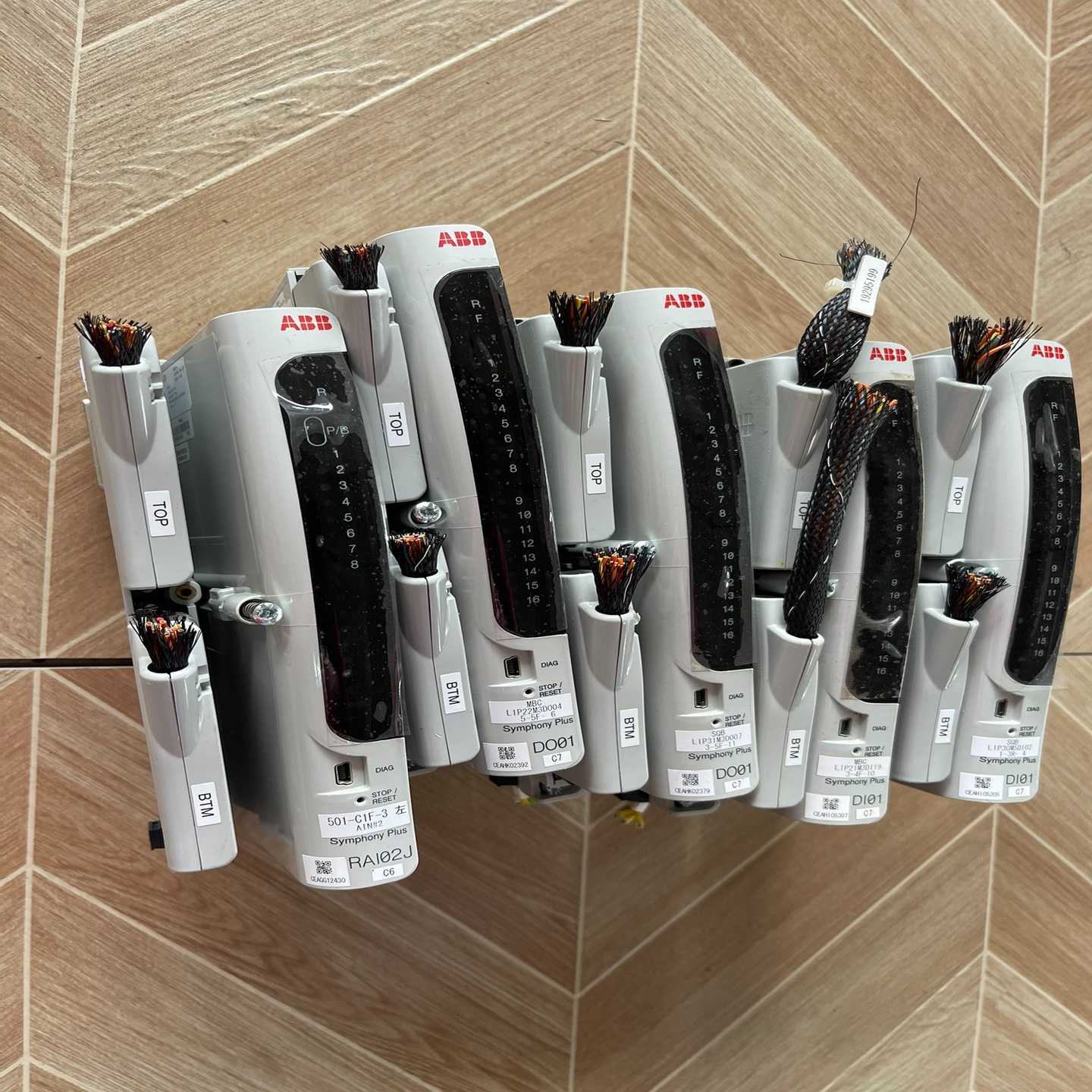 【议价】卡件HBR01-EPD底座成色95新适用