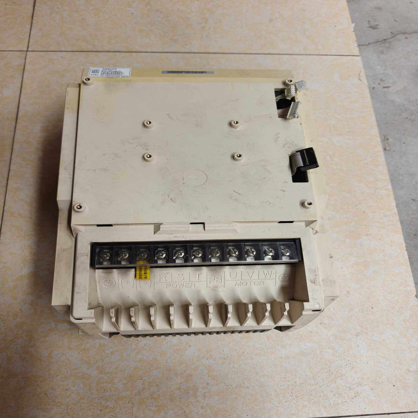 NICE-L-C-4011-NPM默纳克电梯变频器,1台如