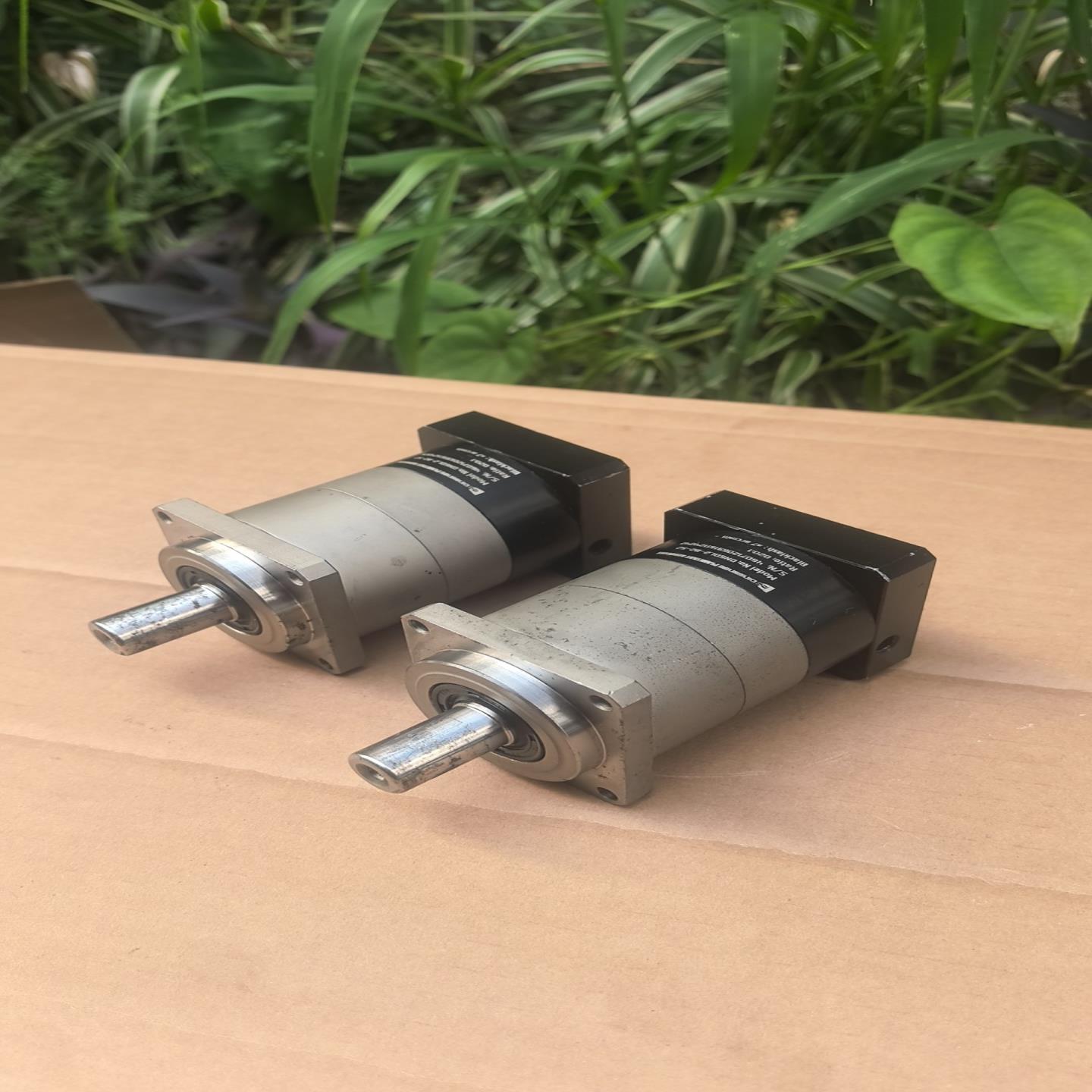 400W伺服电机减速机,60伺服电机减速机,DN60L2-2--议价商品