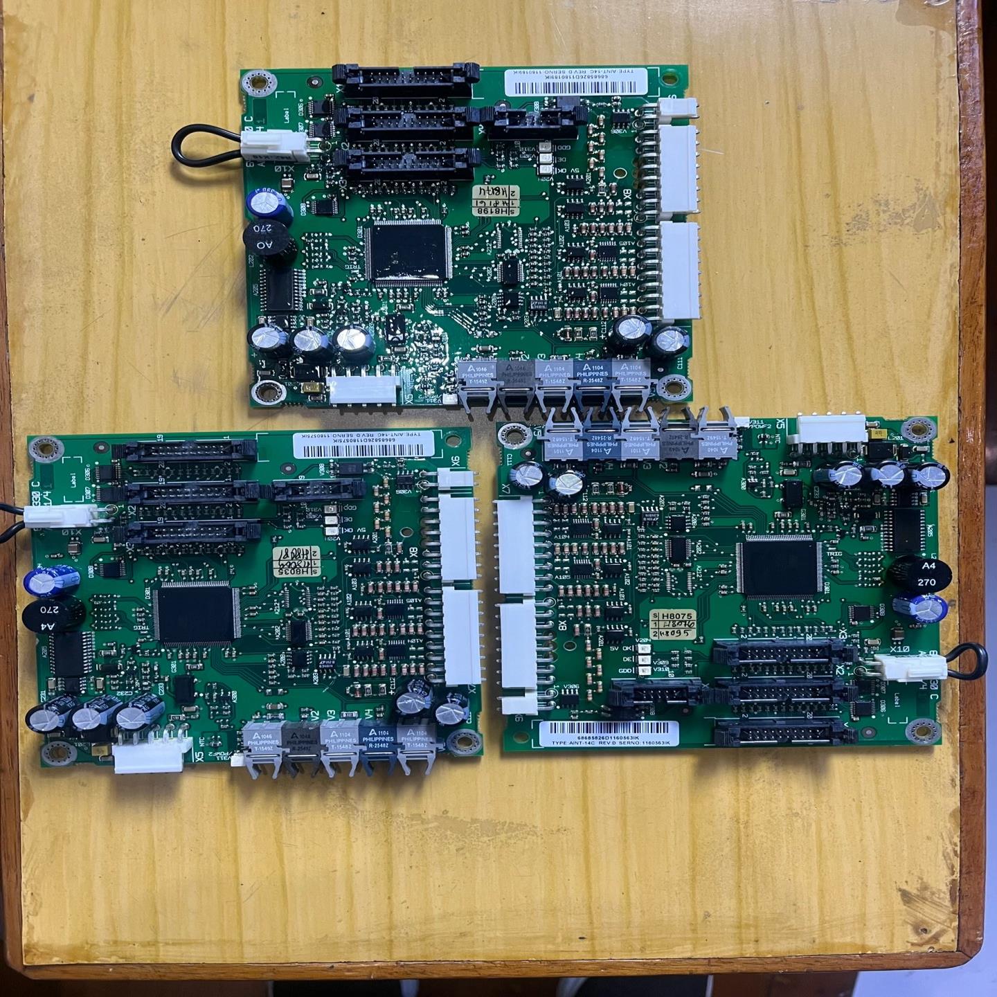 询价~AINT-14C ABB800变频器 光纤信号板 成色靓功能
