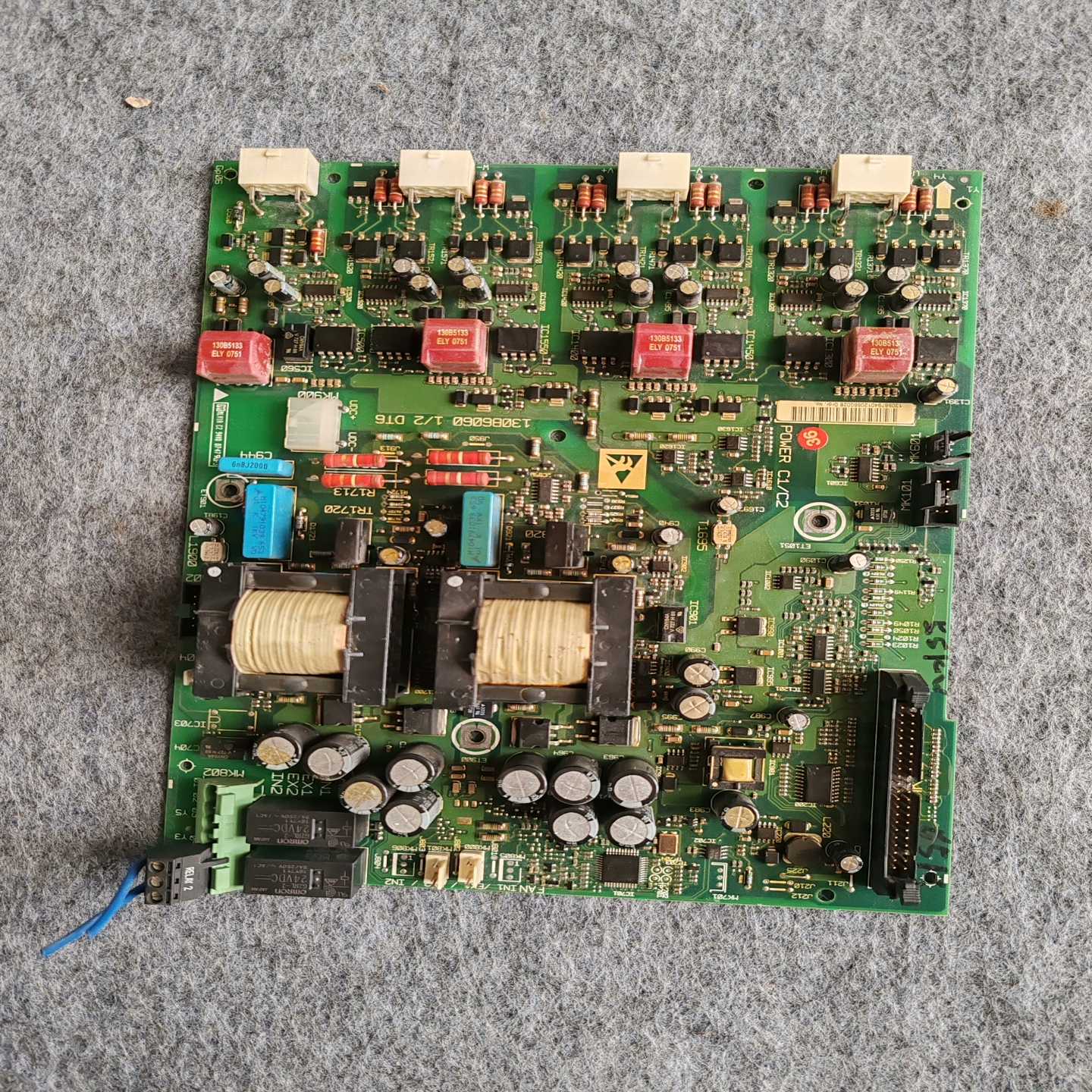 丹佛斯FC-301变频器55KW驱动板130B60501/--议价商品