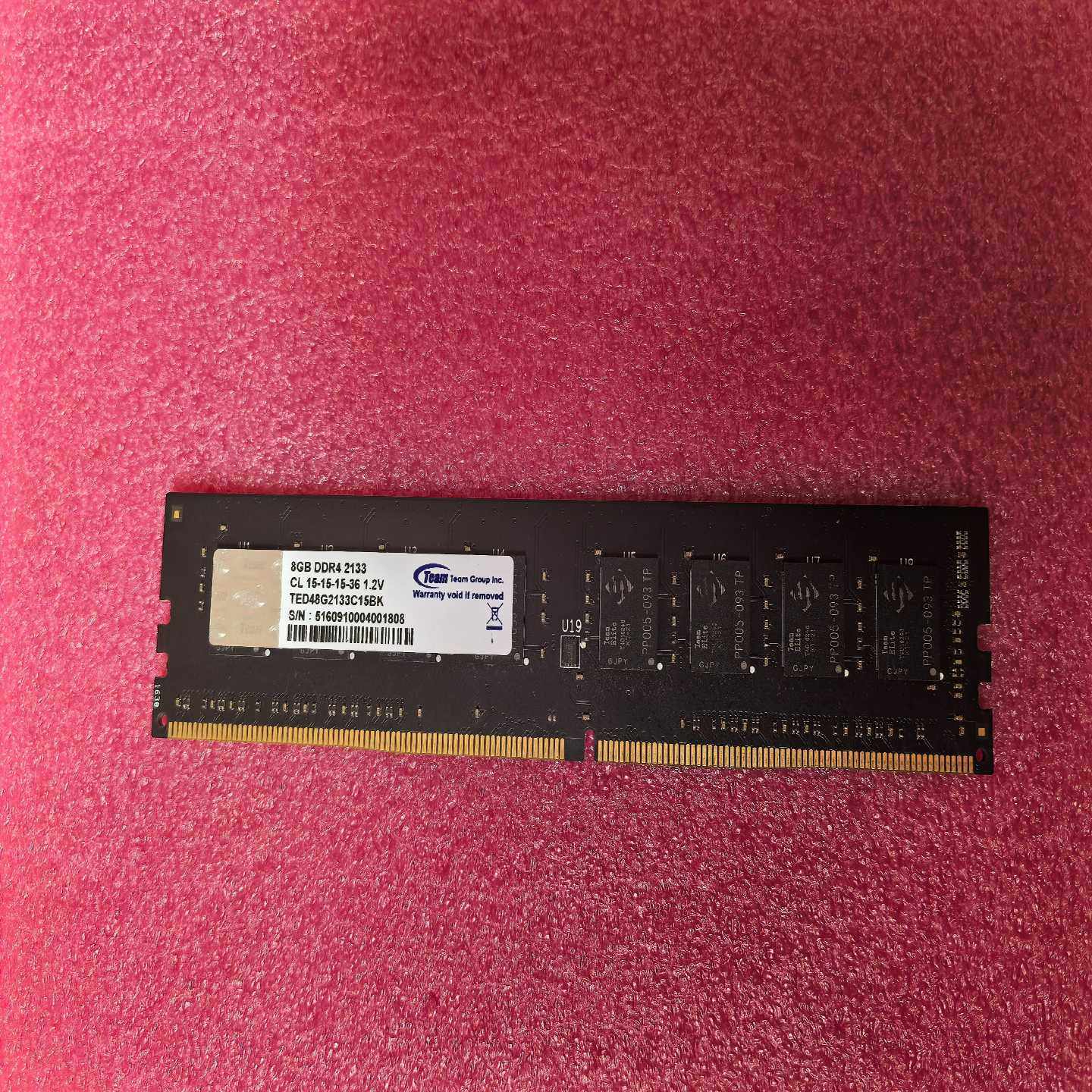 询价team十铨8gr421台式机内存条。