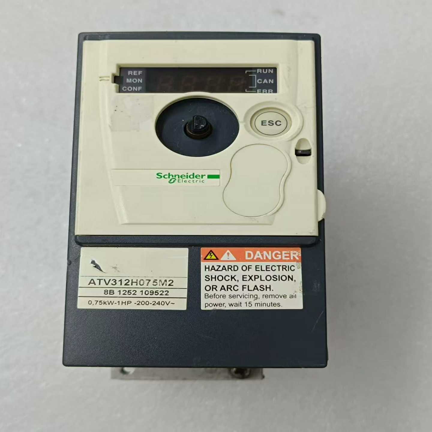 询价施耐德变频器ATV312H075M2，，