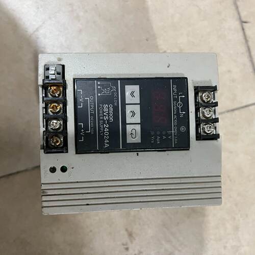 【询价】电源开关S8VS-24024A，的朕系，物品实图拍适用