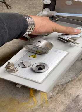 询价德国伊尔姆ILMVAC真空泵机器相当新