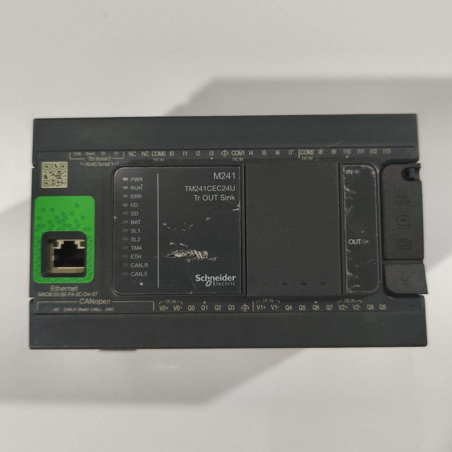 施耐德TM241CEC24U，二手拆机件，成色年份都不错，实--议价商品