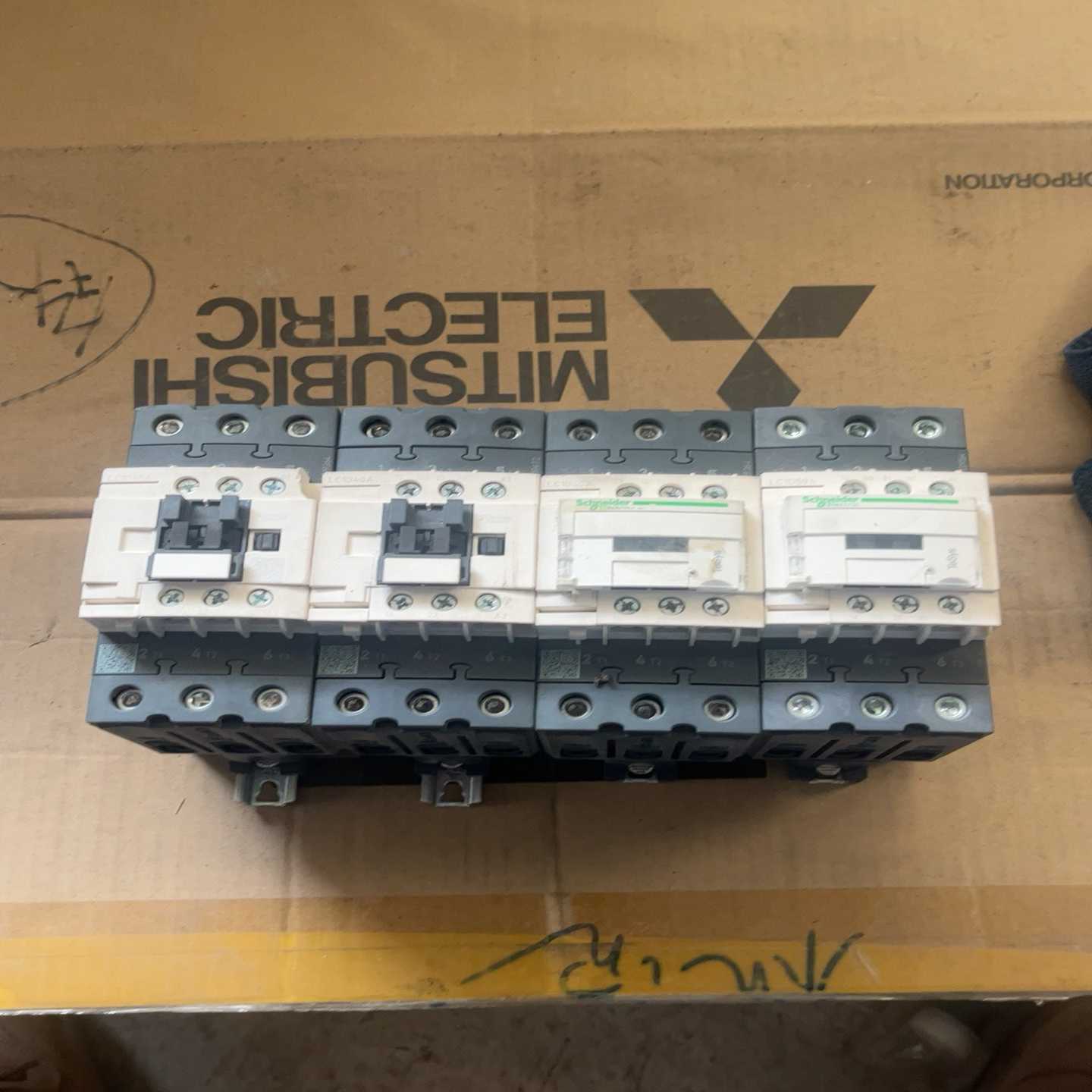施耐德交流接触器 LC1D40A/50A【卡奥电子】