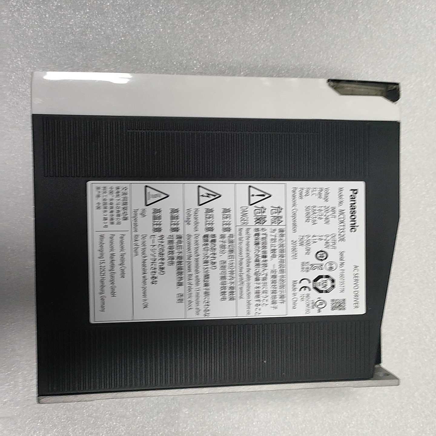 松下伺服驱动器MCDKT3520E，750W，200-24