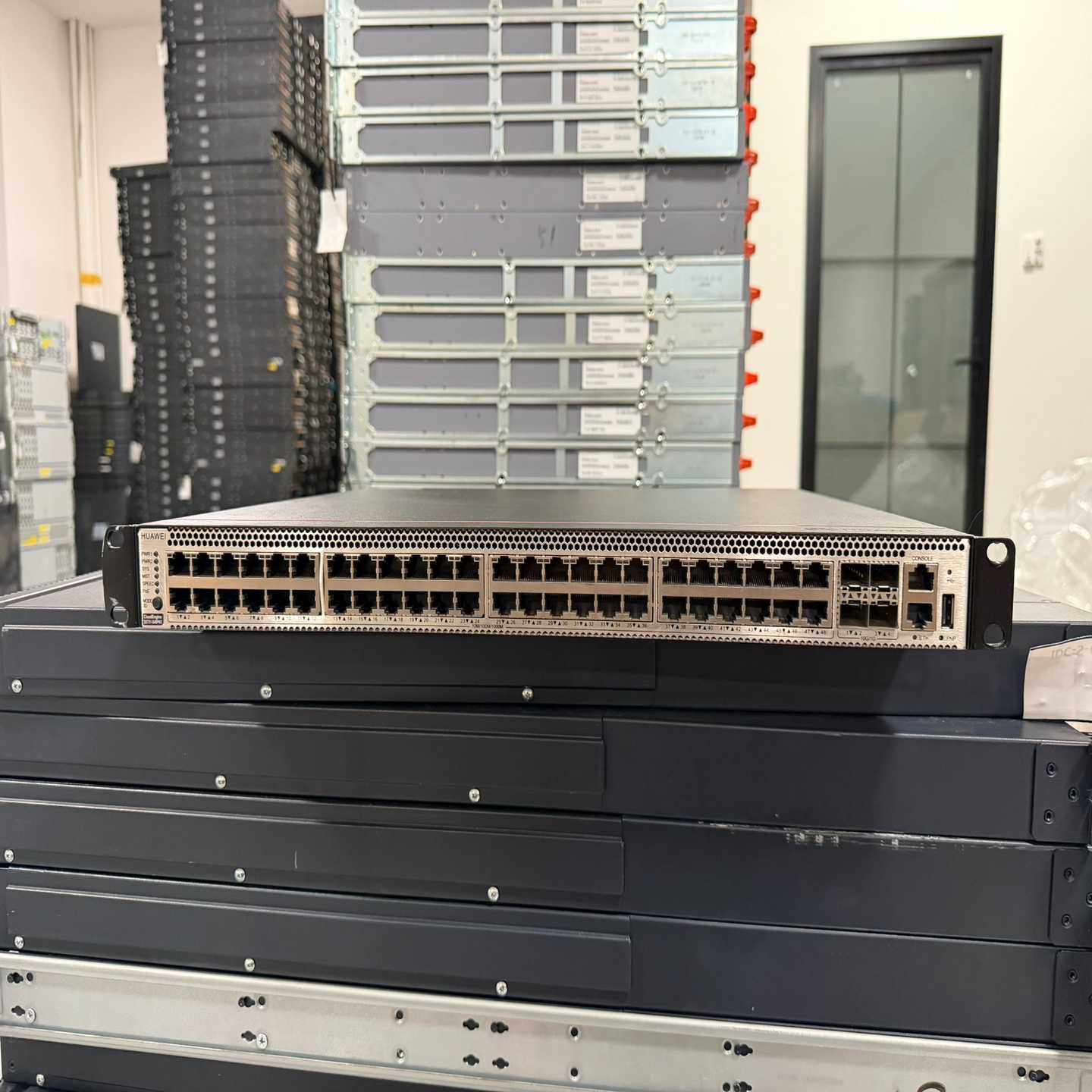 华为S5731-S48P4X三层POE交换机48个千兆电口-议价