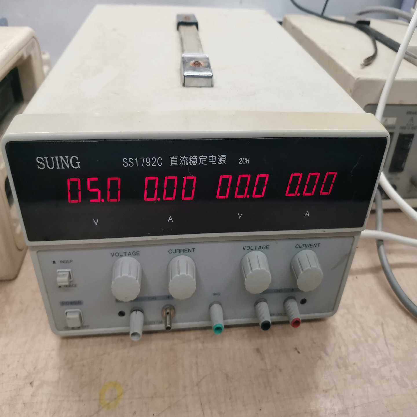 咨询-直流可调电源型号：SS1792C功能正常