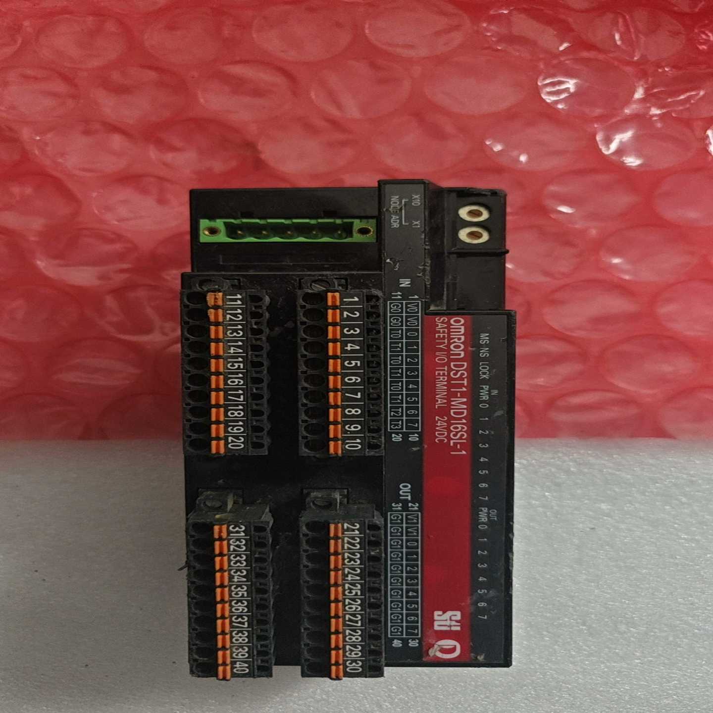 DST1-MD16SL-1  Sti 24VDC 安全~询价