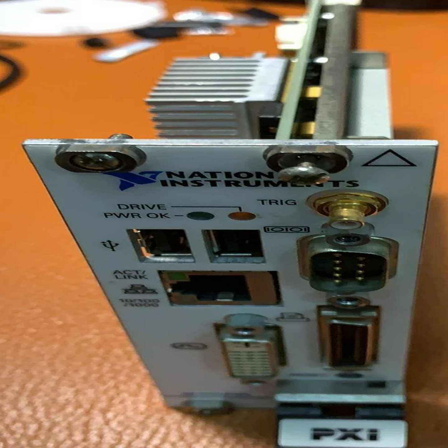 nipxi8102cpu9800e2核4g内存询价