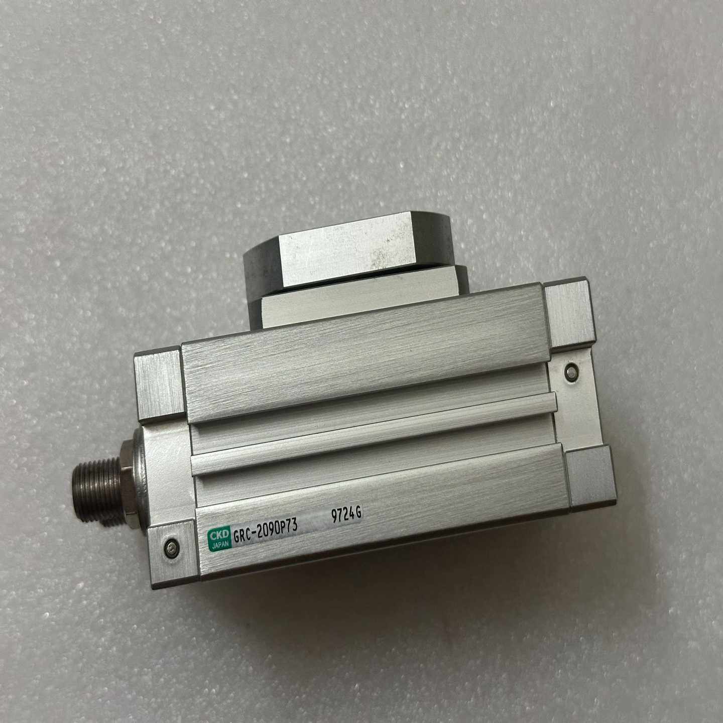 咨询-CKD气缸GRC-2090p73，一个，联系