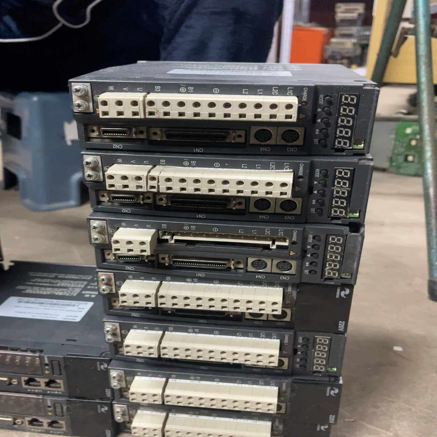 议价汇川驱动器1S500AS1R61-1581PHAC200-2