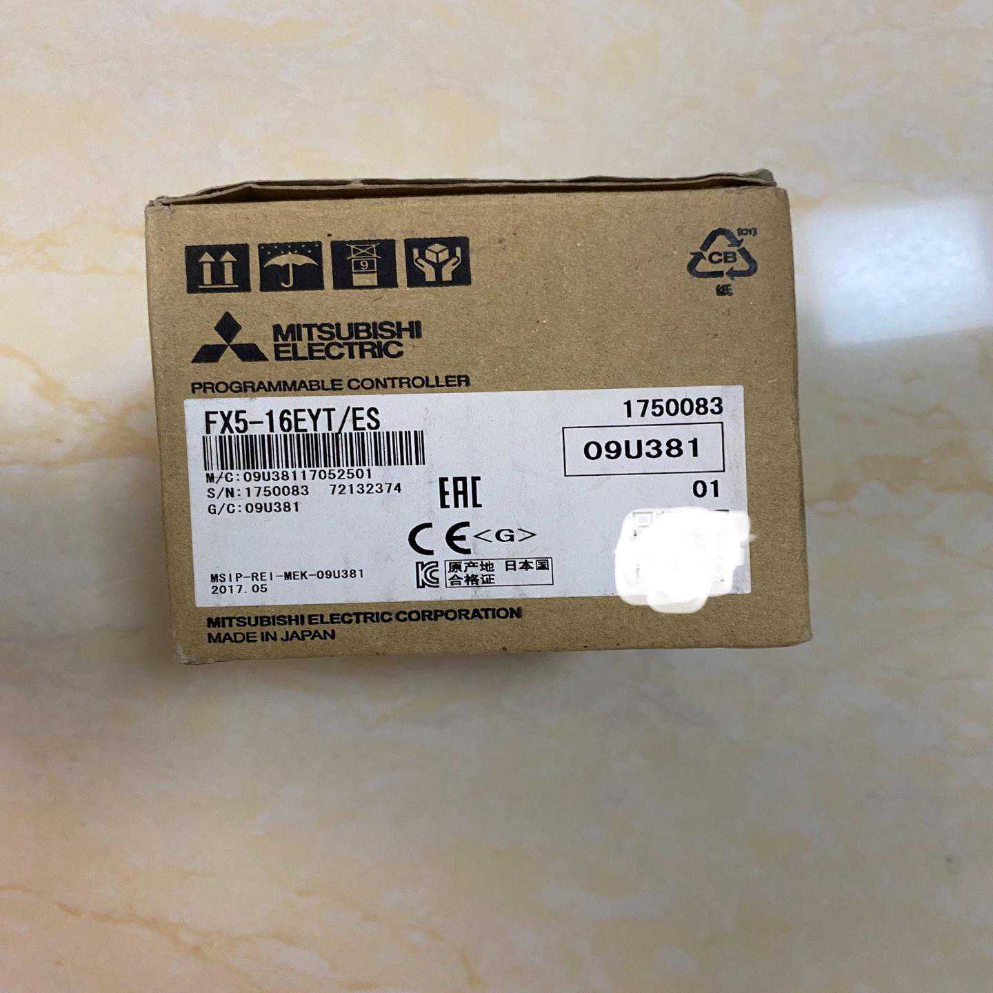 infineon  TLE4476D~询价