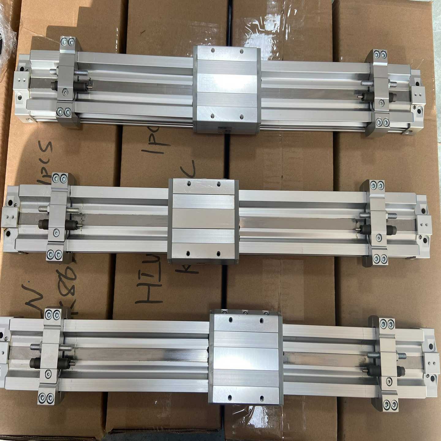 SMC无杆气缸MY3M25-400L日本产几乎全新实-议价