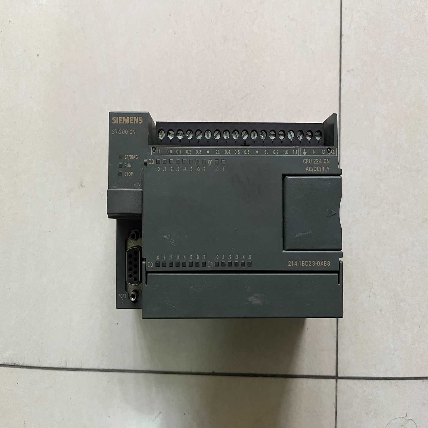 214-1BD23-0XB8 拆机西门子，橙色可以，少个盖板一议价商品