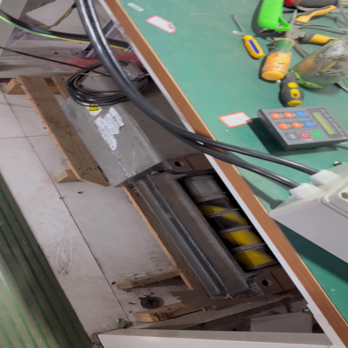 【请询价】西威变频器AVY2075 3110 3150-EBL KBL