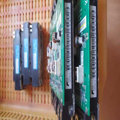 询价【原装】富士6MBI300U4-120模块，300A1