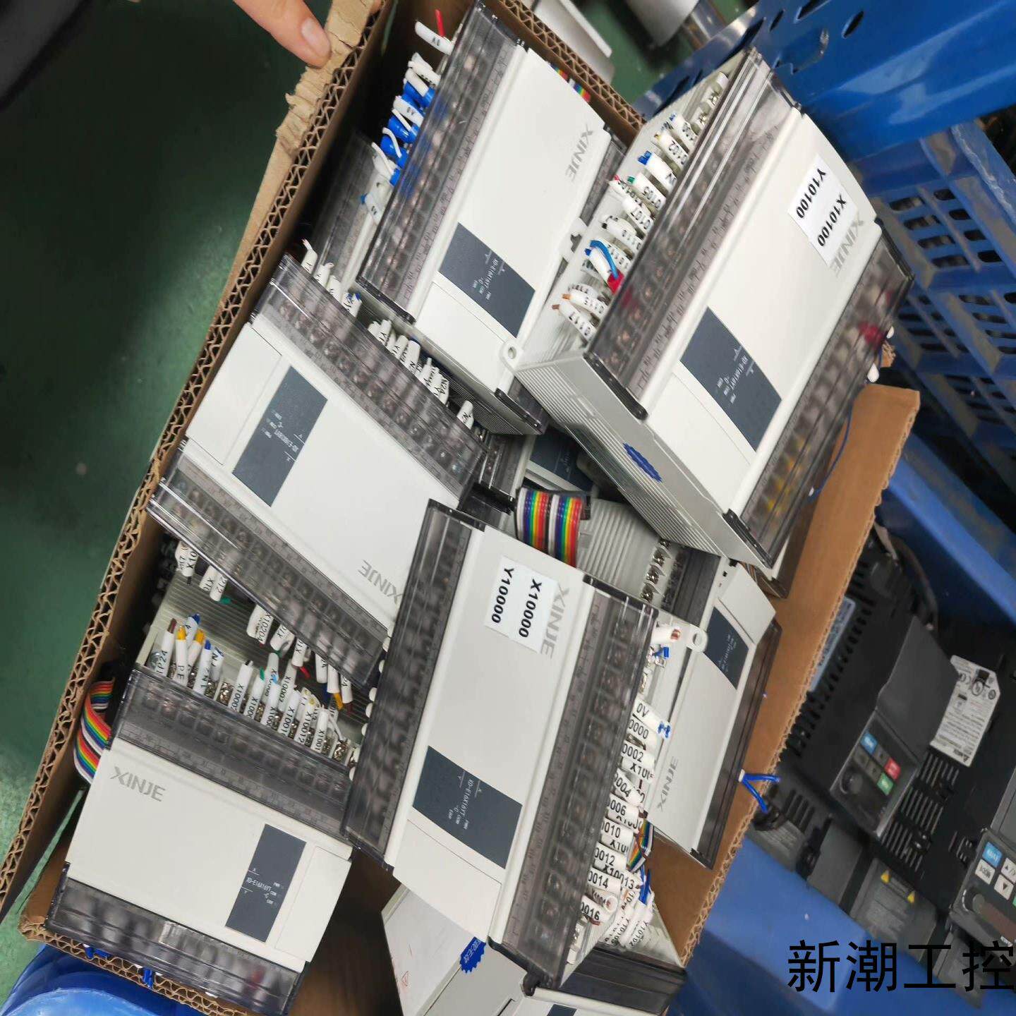 信捷PLC型号XD-16X16YT-C库存20台年份议价商品