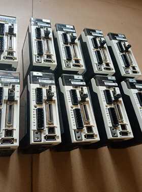 拆机原装松下MADHT1505021100W驱动器，共1--议价商品