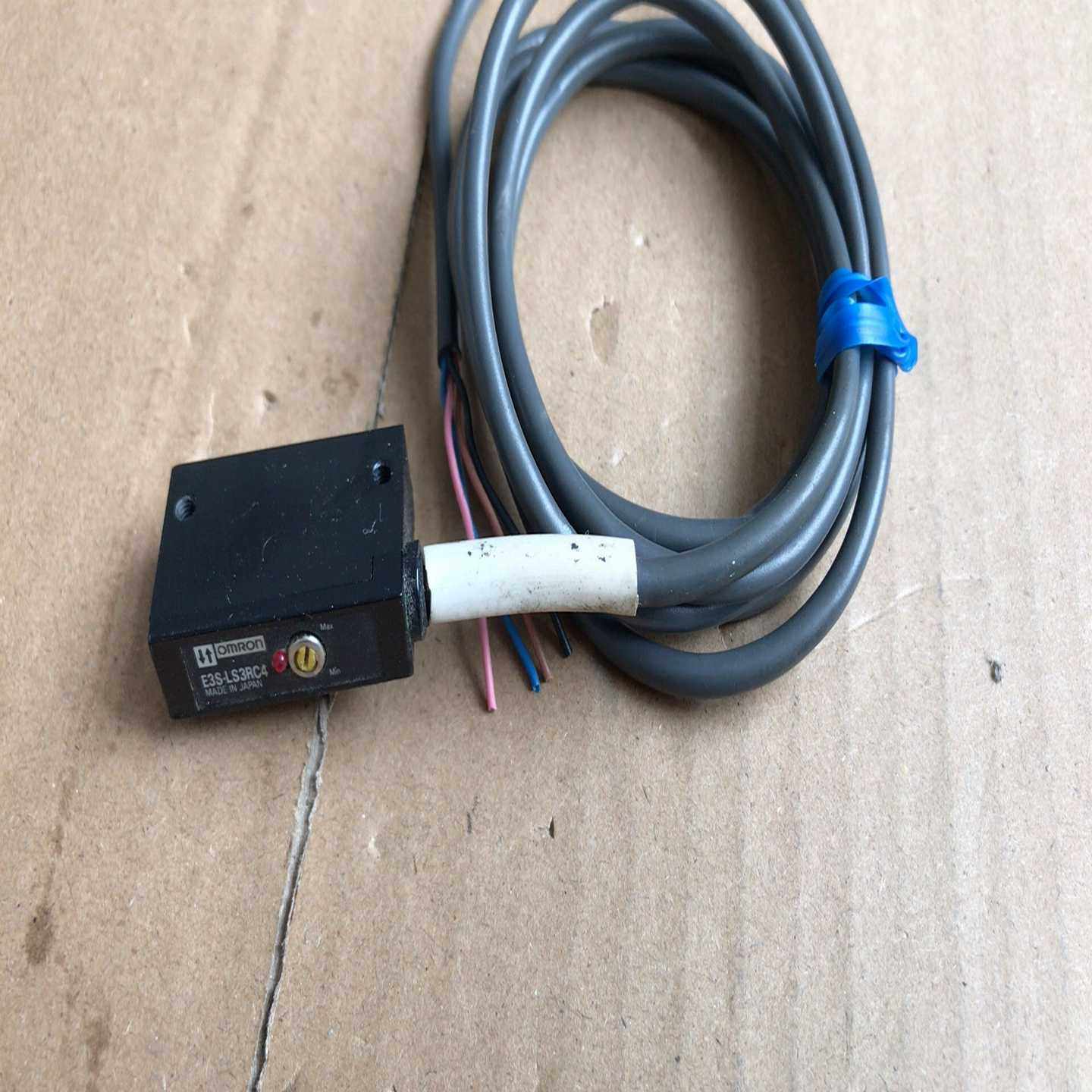 Omron/欧姆龙日本进口欧姆龙E3S-LS3RC4光电开关-议价