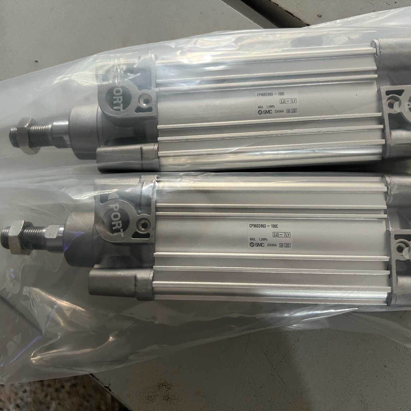 实价，SMC全新气缸CP96SDB63-100C--议价商品