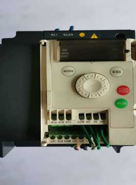 Altivar施耐得变频器ATV12HU22M2.220(亚飞商行）