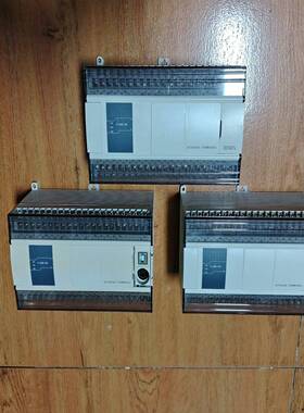 信捷PLCXD3-60RT-E，功能正常，成色为实图询价
