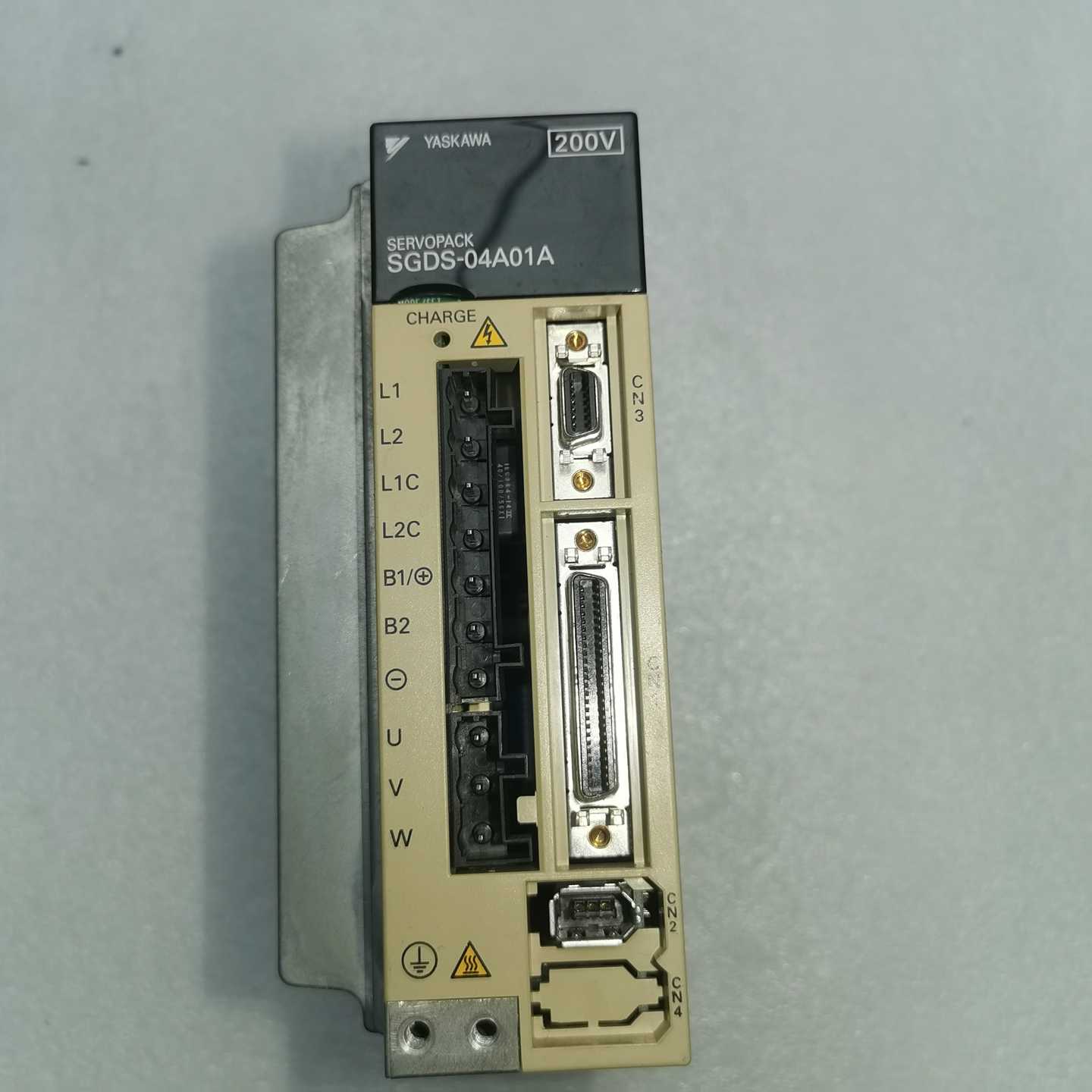 【议价】YASKAWA安川伺服驱动器SGDS-04A01A适用