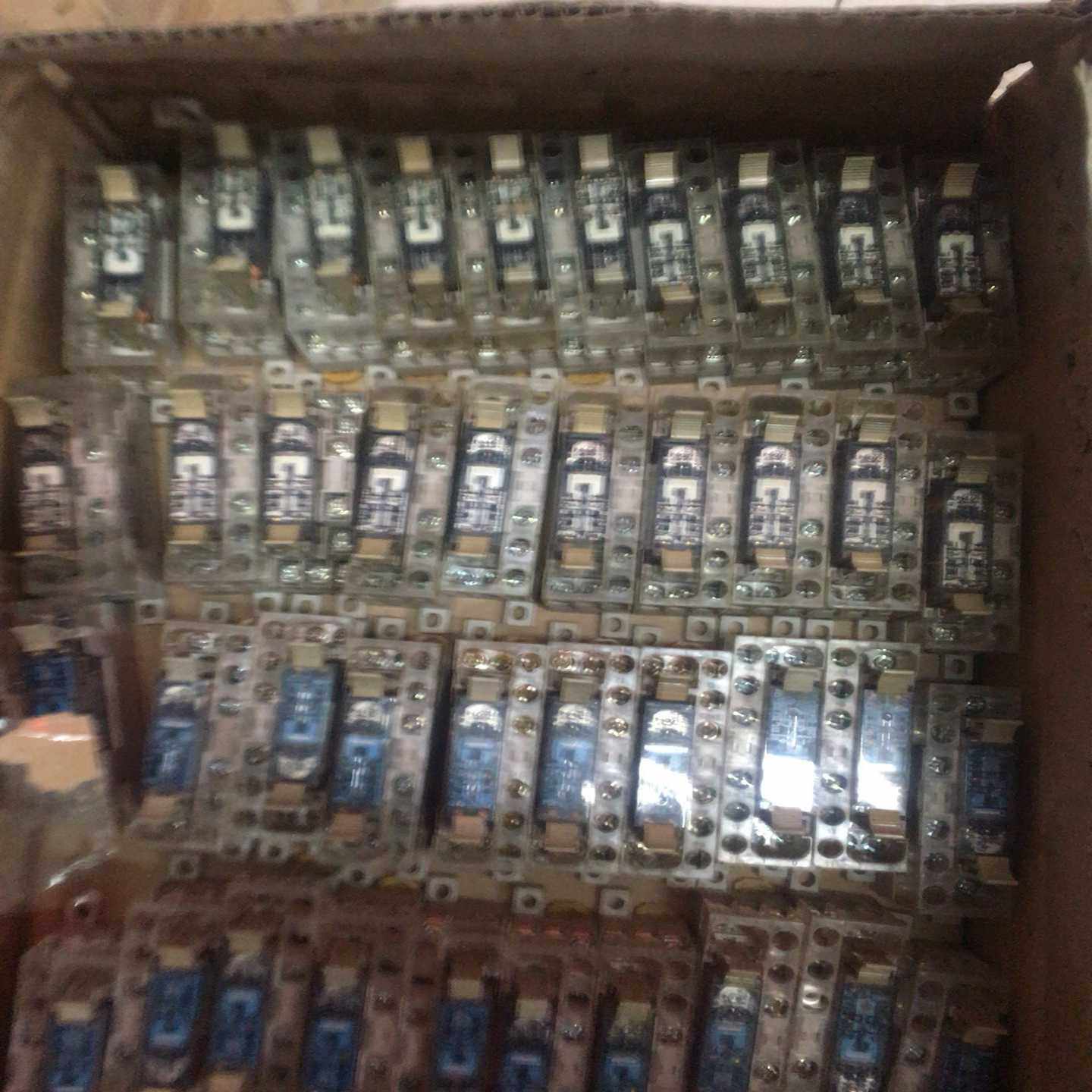 安全继电器G7SA-2A2B/3A1B连座P7SA-1询价